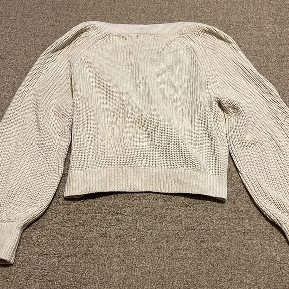 Upwest Weekend Wrap Cropped Sweater in cream size medium - Picture 7 of 7